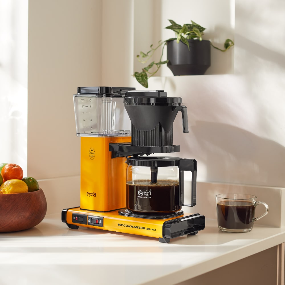 Technivorm Moccamaster KBG Select Yellow Pepper